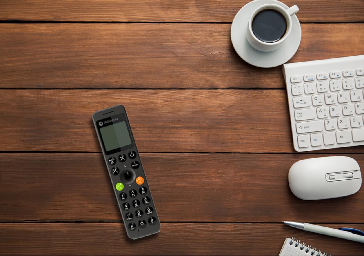 Motorola DOT212 Twin Digital Cordless Phone Call Blocking Answer Machine (Renewed)