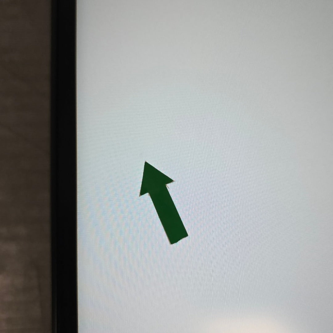 Samsung 32'' Monitor Speakers LS32FM702UUXXU (Has 3 Dust Spec On The Screen) (Renewed)