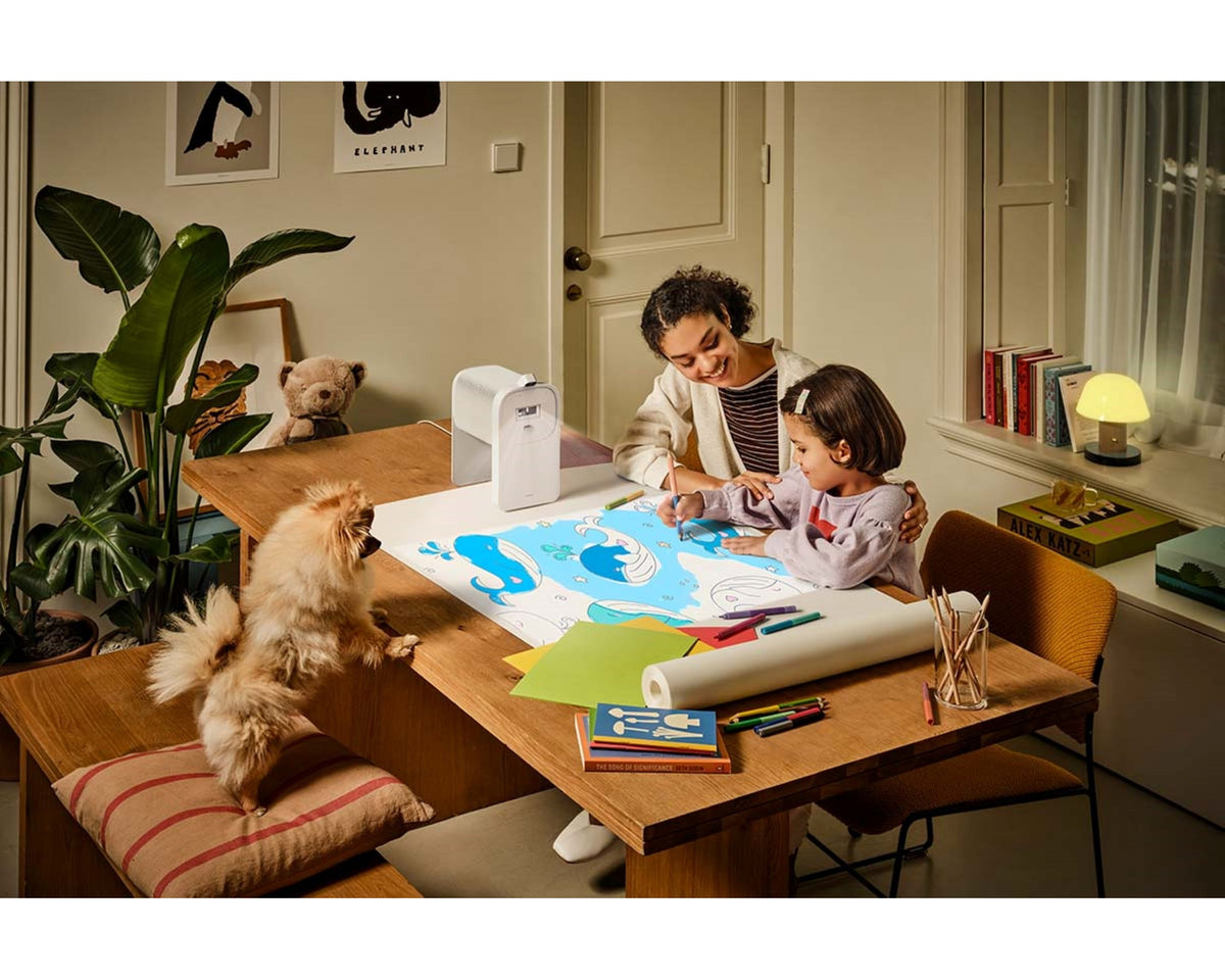Samsung The Premiere 5 Triple Laser Full HD Touch Projector SP-LPF5DSAXXXU (Renewed)