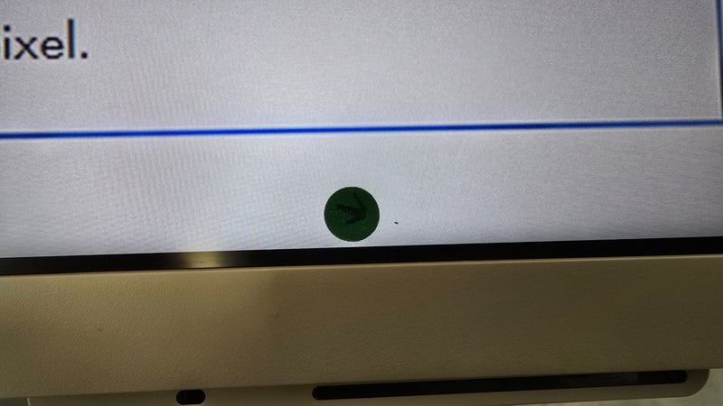 Samsung 27'' Smart Monitor Speakers LS27CM703UUXXU (Has 1 Dust Specks On Screen) (Refurbished B-Grade)