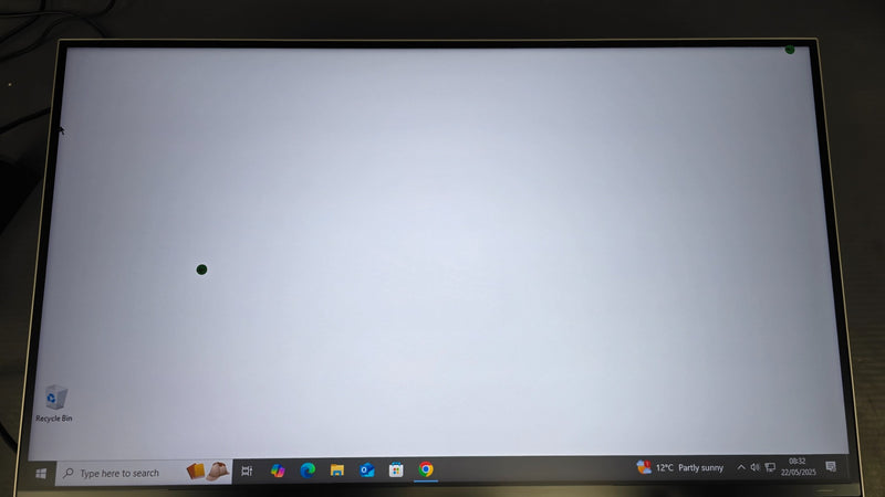 Samsung 27'' Smart Monitor 5K LS27C902PAUXXU (Has 2 Dust Specks On Screen) (Refurbished B-Grade)