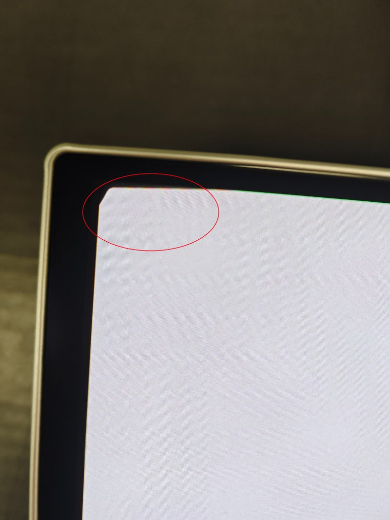 Samsung 32'' Gaming Monitor OLED 240Hz (Has Small Shadow On Screen Corner) (Refurbished B-Grade)